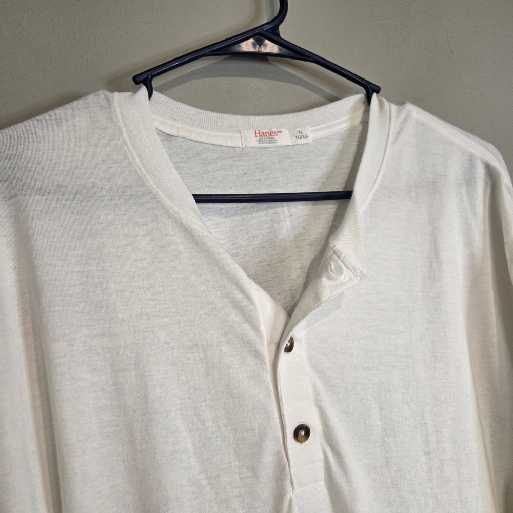 Hanes Mens XL White Long Sleeve Henley Shirt Cotton Solid Casual Basic Tee 1548